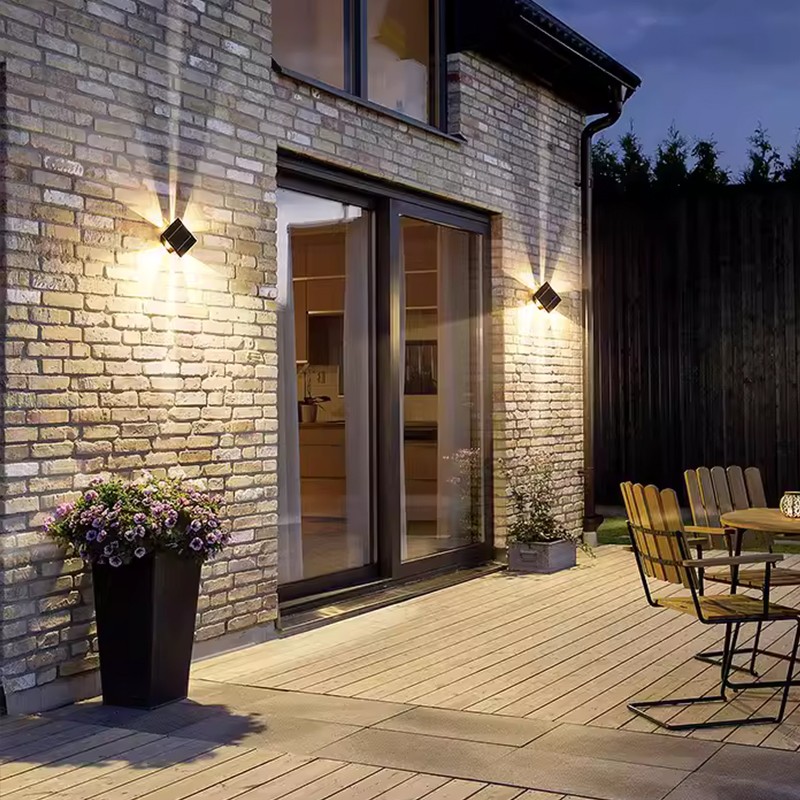 021户外太阳能壁灯021-FX-9079S